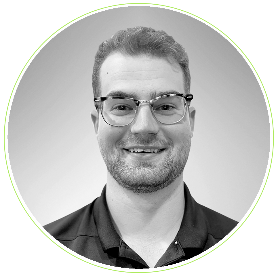 Dean Fry, Master Fitter and Builder